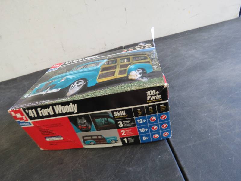 Collectible Model Kit