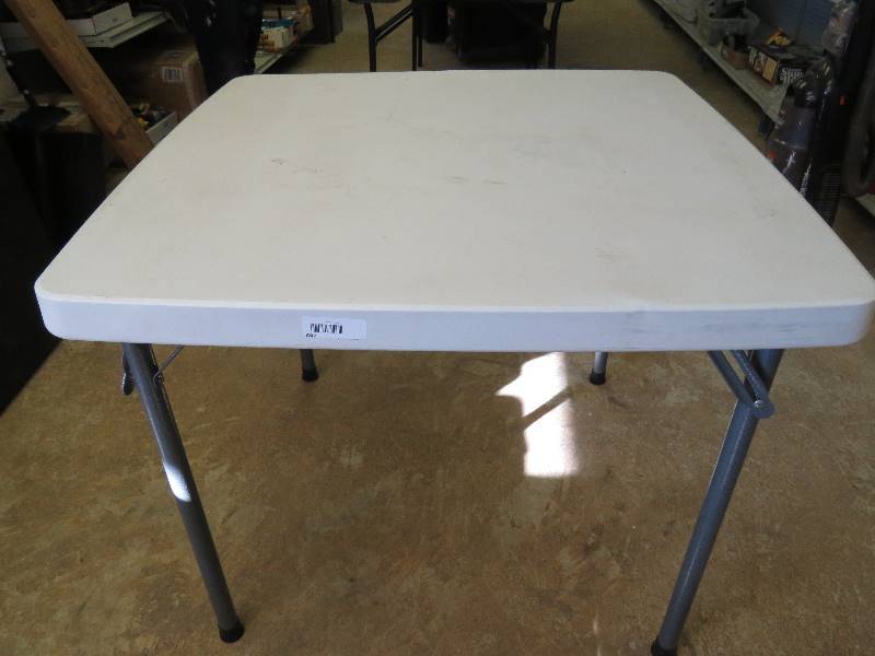 Folding Table