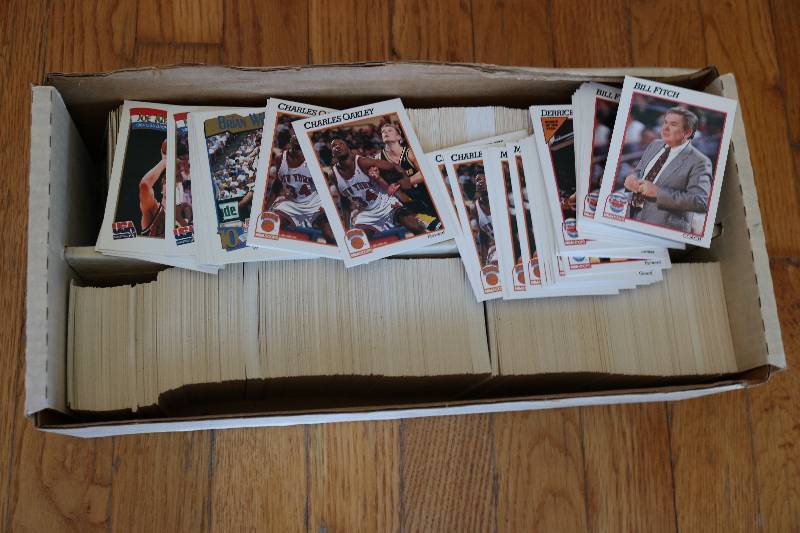 Box of 1991-92 NBA Hoops Basketball...