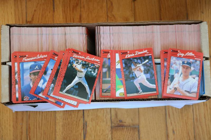 Box of 1990 Donruss Baseball cards...