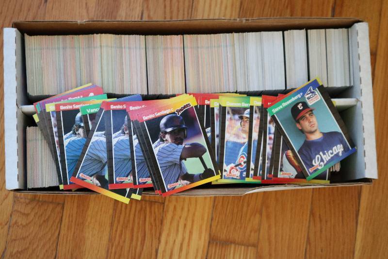 Box of 1989 Donruss Baseball cards...