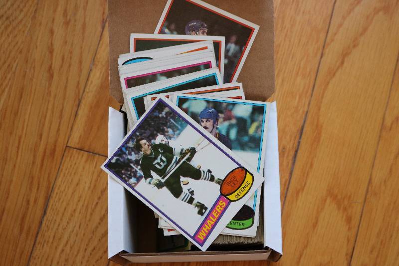 Box of 1980-81 Topps Hockey cards...