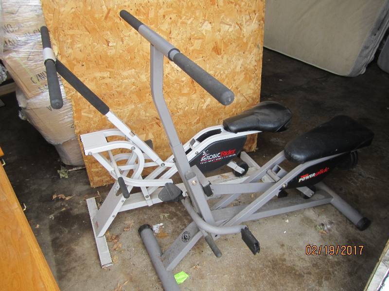 2 Exercize bikes...