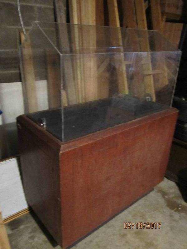 Enclosed display case, wood base wi...