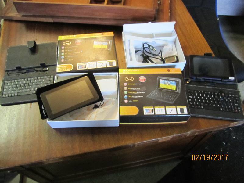 2 Kokaso tablets with 2 keypads and...