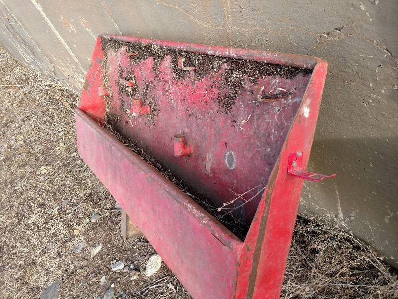 lot 21 image: Headache Rack...