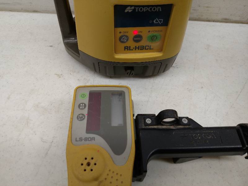 lot 40 image: Topcon RL-H3CL Laser, Works...