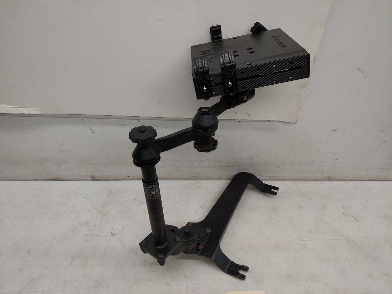 lot 91 image: Ram Mount System with Ram Tough Tra...
