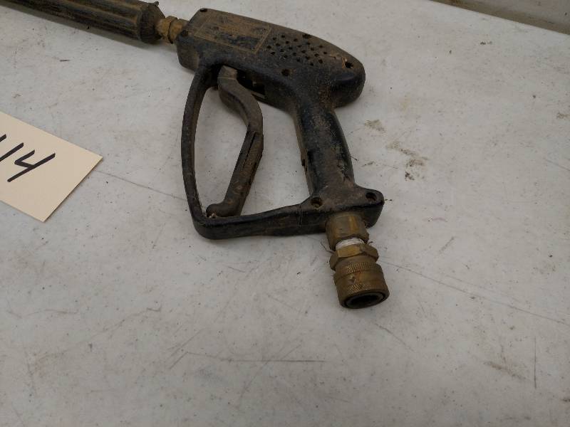 lot 114 image: Gant Pressure Washer Wand...