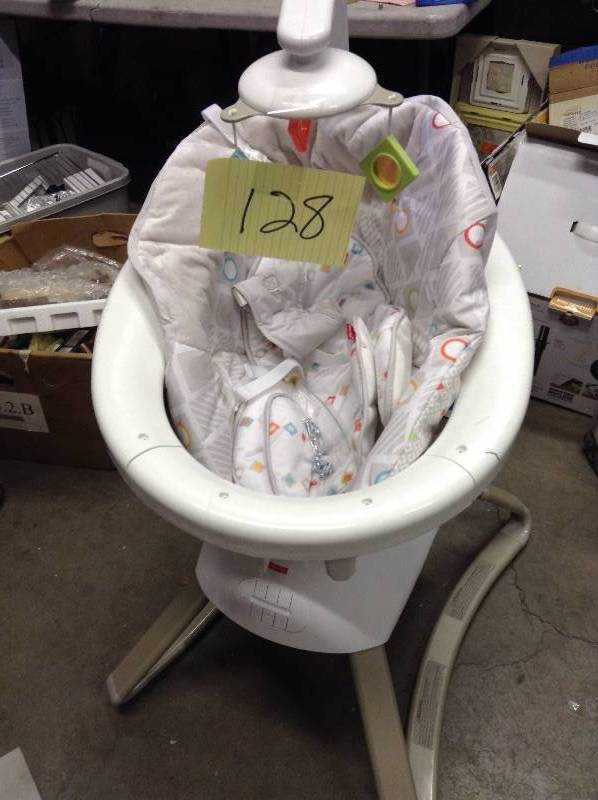 Fisher-Price Soothing Motions Seat - not used missing ac adapter