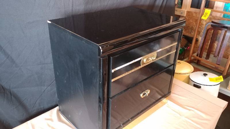 End Table with Drawers