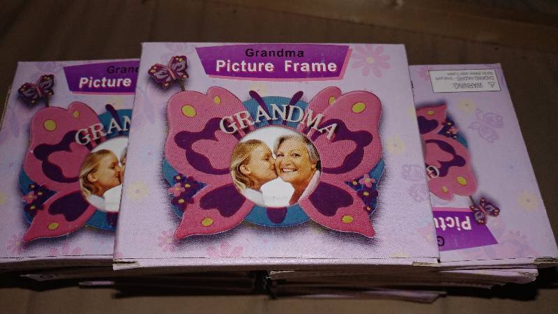 21 - Photo Frames (New)