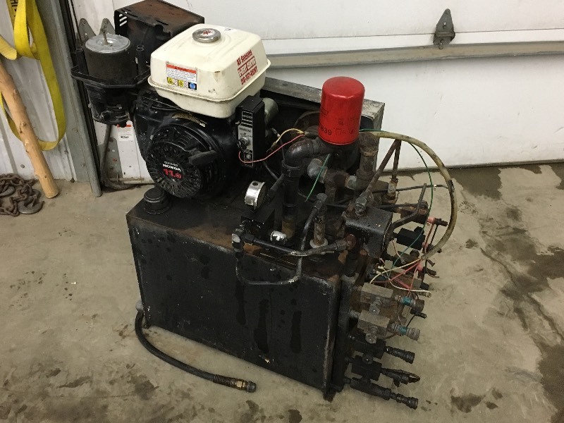 Hydraulic Reservoir & Pump