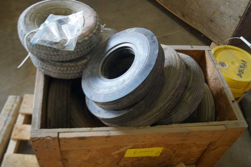 Wheelbarrow tires