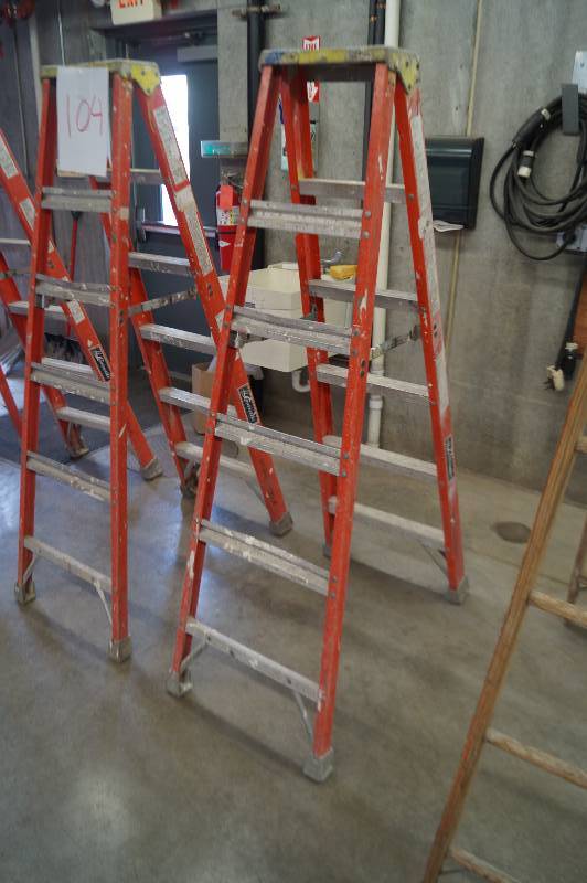 Step Ladder