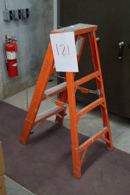 Step Ladder