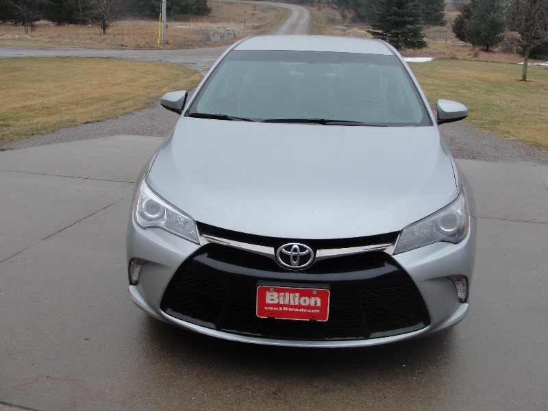 2015 Toyota Camry SE