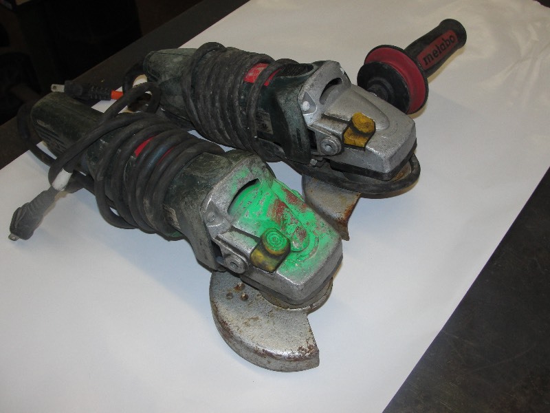 Set of 2   5 Metabo Grinders