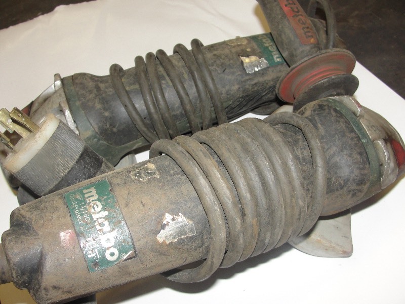 Set of 2   5 Metabo Grinders