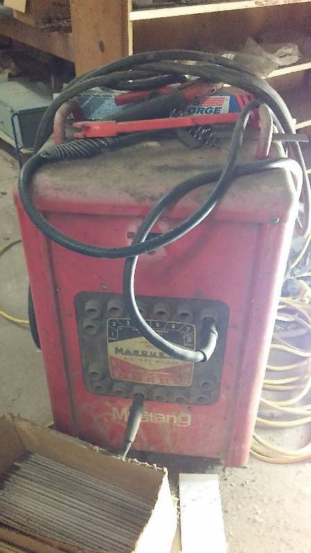 lot 3 image: Marquette A.C. Arc Welder, Mustang, Instant Arc and numerous welding Rods