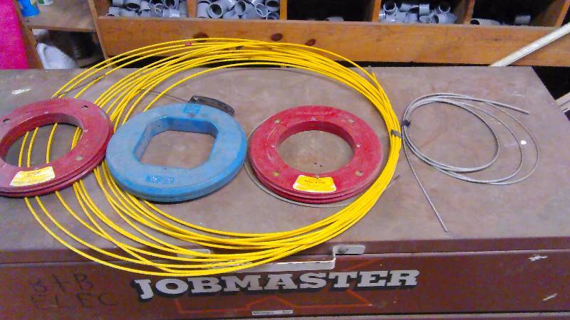 lot 21 image: Push and Pull Conduit Nylon Fish Tape (3) and More