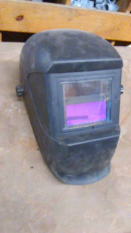 lot 22 image: Adjustable Welding Helmet, Xtreme Garage