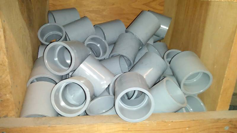 lot 64 image: 1 � Inch Conduit couplers � see pictures