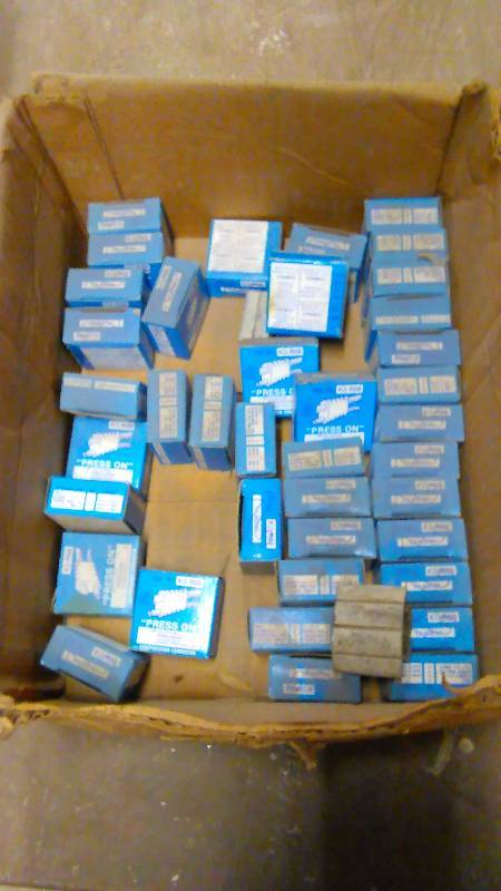 lot 91 image: Teledyne Compression Connector  Clamp approx. 45 Model C11170