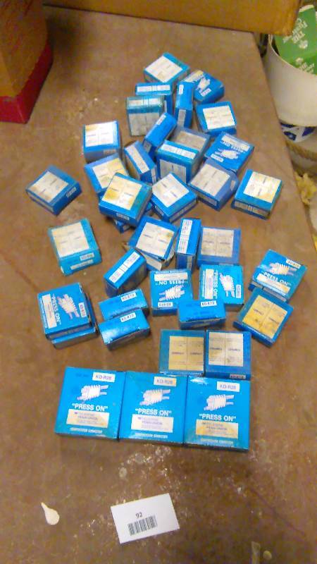 lot 92 image: Teledyne Compression Connector  Clamp approx. Cat. No Ko-R10 Approx. 40