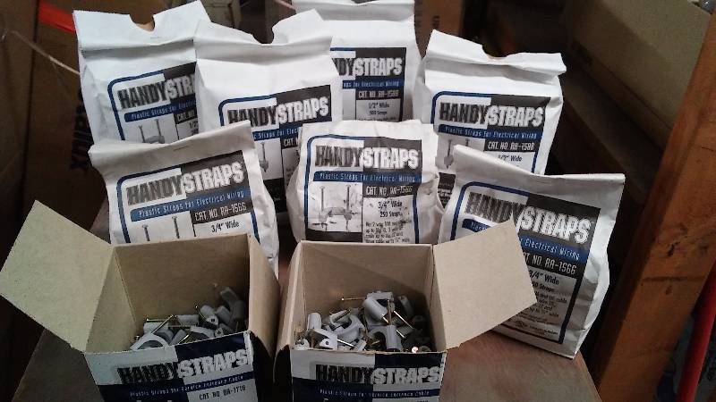 lot 123 image: Handy Straps, � and � Inch, (8)