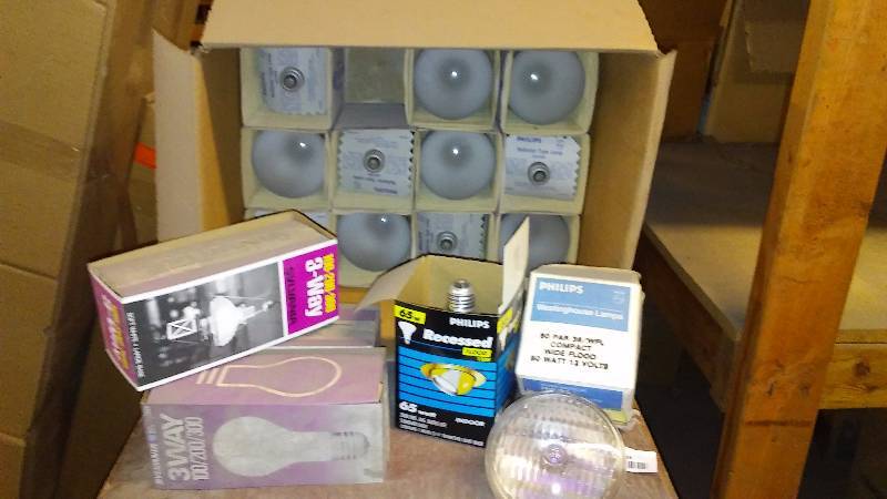 lot 138 image: Phillips Reflective Lamps (11) and Misc. (5)