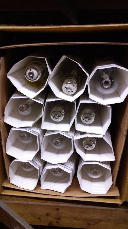 lot 139 image: Phillips Metal Halide (12)