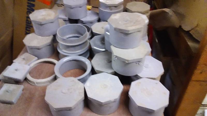 lot 167 image: Caps and Sleeves for 3�