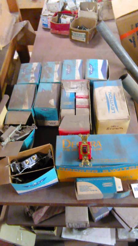 lot 191 image: Single Pole Light Switches � Brown (approx. 11 doz.)