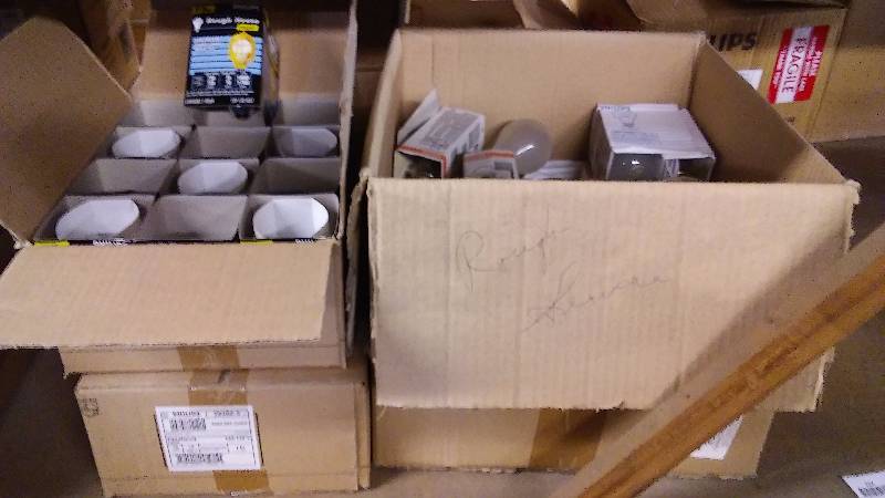 lot 212 image: Light Bulbs (50) 75 W Phillips Rough House and Frosted 100W and Misc.