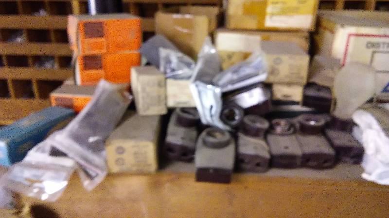 lot 263 image: Misc. 230 Amp Plugin�s, Duct Seal and more