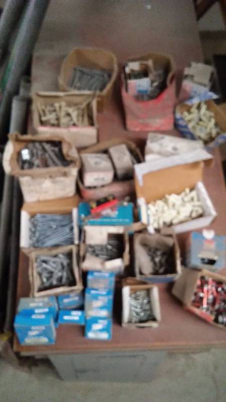 lot 271 image: Screws, Hardware, Anchors, and Bolts � See Pictures