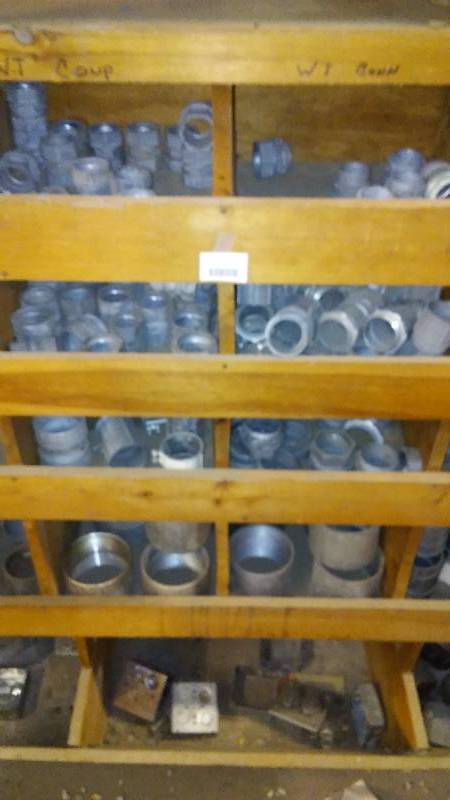 lot 279 image: Assorment of Galvanized andor zinc plated fittings � See pictures for full detail