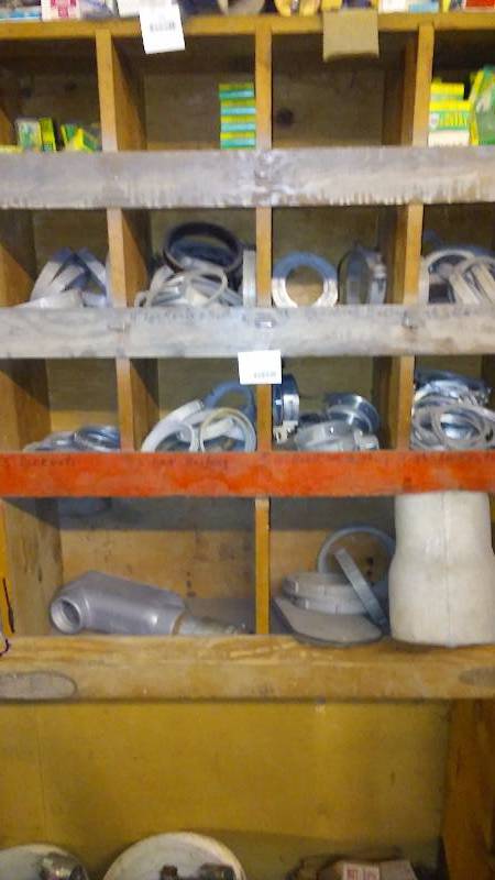lot 321 image: Fuses, Bushings, and conduit fittings