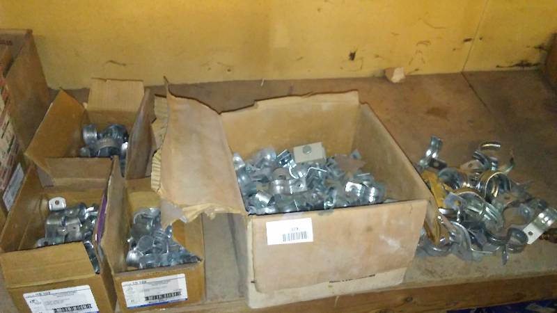 lot 329 image: Snap Straps, Various Sizes � See pictures for details