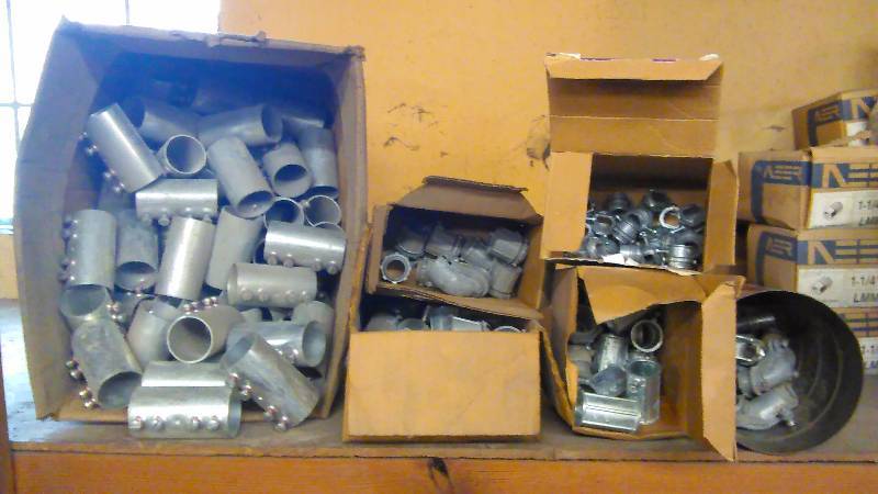lot 348 image: Various conduit couplings