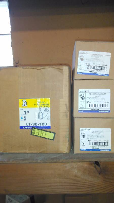 lot 349 image: Liquid Tight Angles and straights, 1 and 1 � Inch