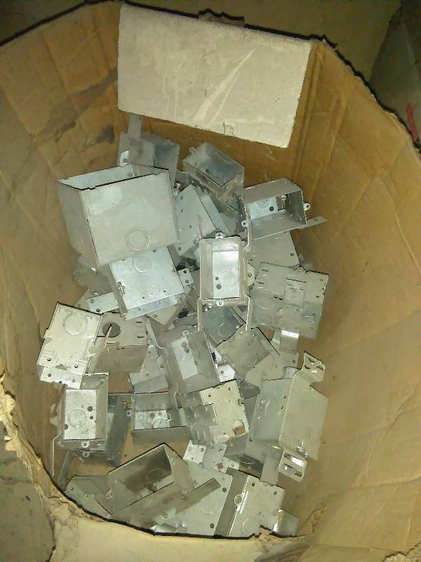 lot 352 image: Single and Double Galvanized Boxes