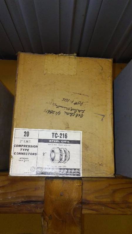 lot 408 image: 2 Inch Compression Type Connector (1 case of 20)