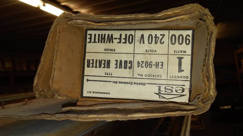 lot 481 image: Elektra-Cove Heater � New in Box, 8 ft. 900W 240 V