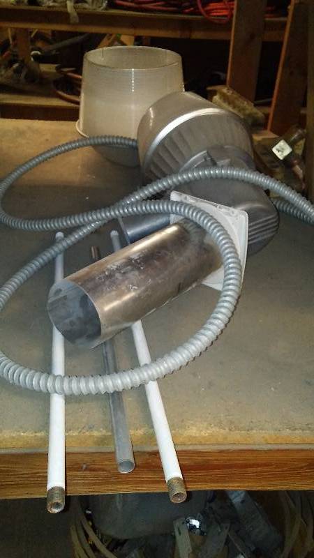 lot 485 image: Exterior Sodium Light Vent Cover, Lens and more