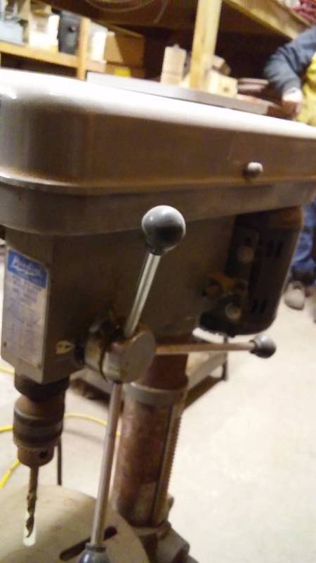 lot 526 image: Power Line Drill Press, tested and works