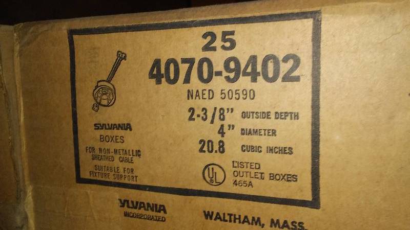 lot 568 image: 2 38 x 4 Sylvania Ceiling Boxes (3) Each box contains 25 units