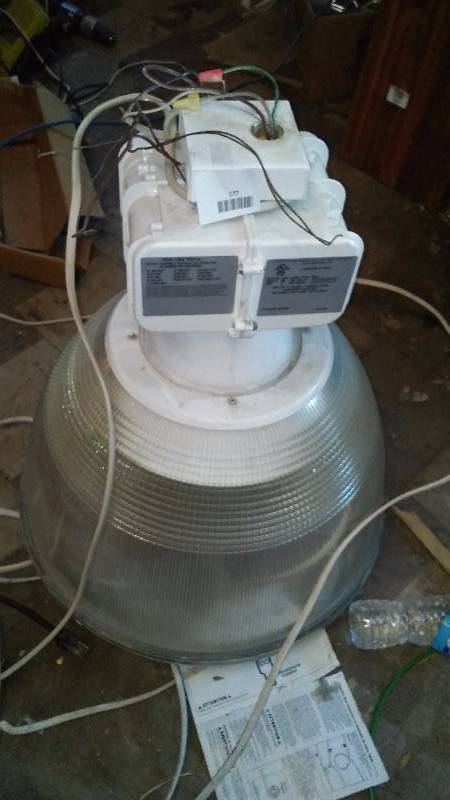 lot 577 image: 400 Watt Work Light, Lithonia Lighting Model No. 40060806