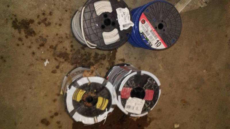 lot 602 image: 10 Gauge wire (4) 500 ft. each Blue Red Yellow and White